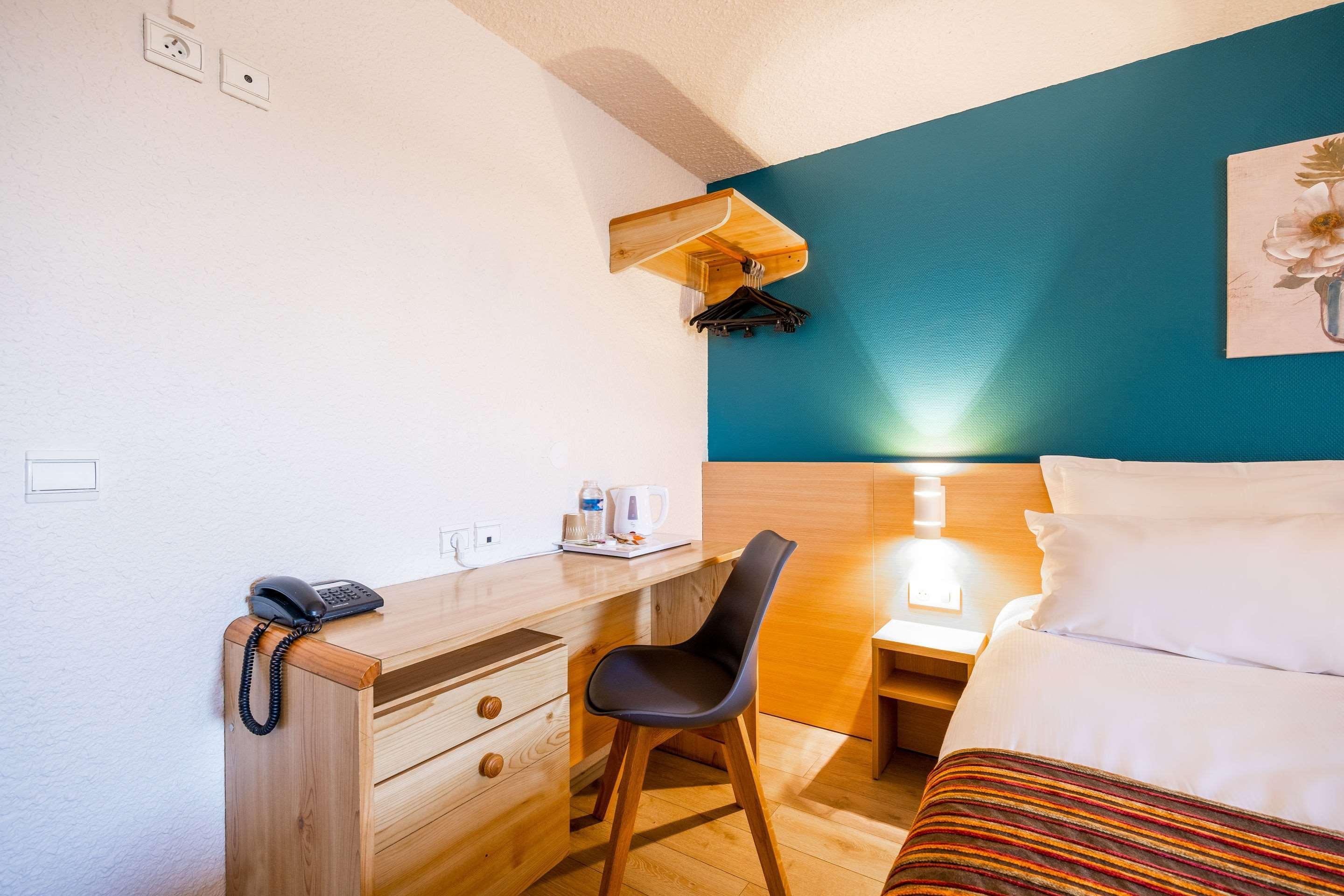 Comfort Hotel Montluçon Exterior foto