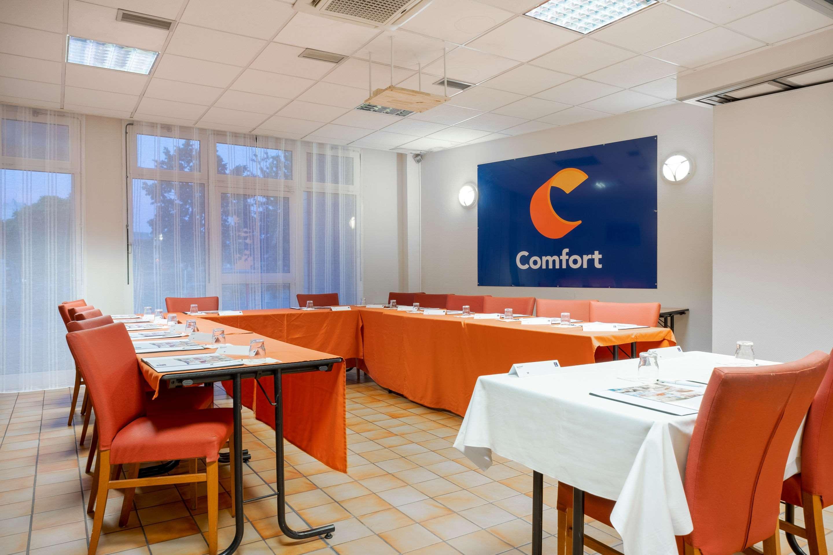 Comfort Hotel Montluçon Exterior foto